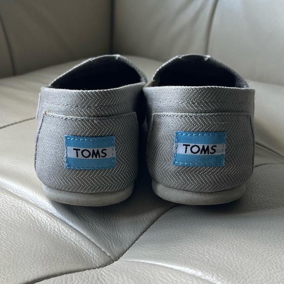 2 for $10 TOMS Ash Grey Denim Herringbone Alpargatas - Picture 5 of 6